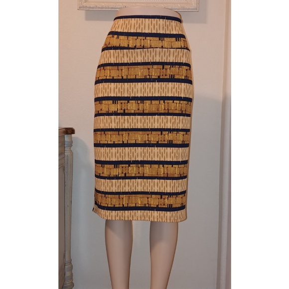 LuLaRoe Dresses & Skirts - Lularoe Cassie Skirt - NWT - 3XL